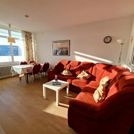 Apartment C06-010